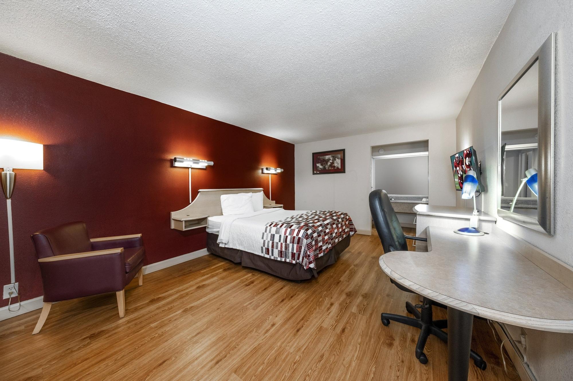 Red Roof Inn & Suites Wytheville Eksteriør billede