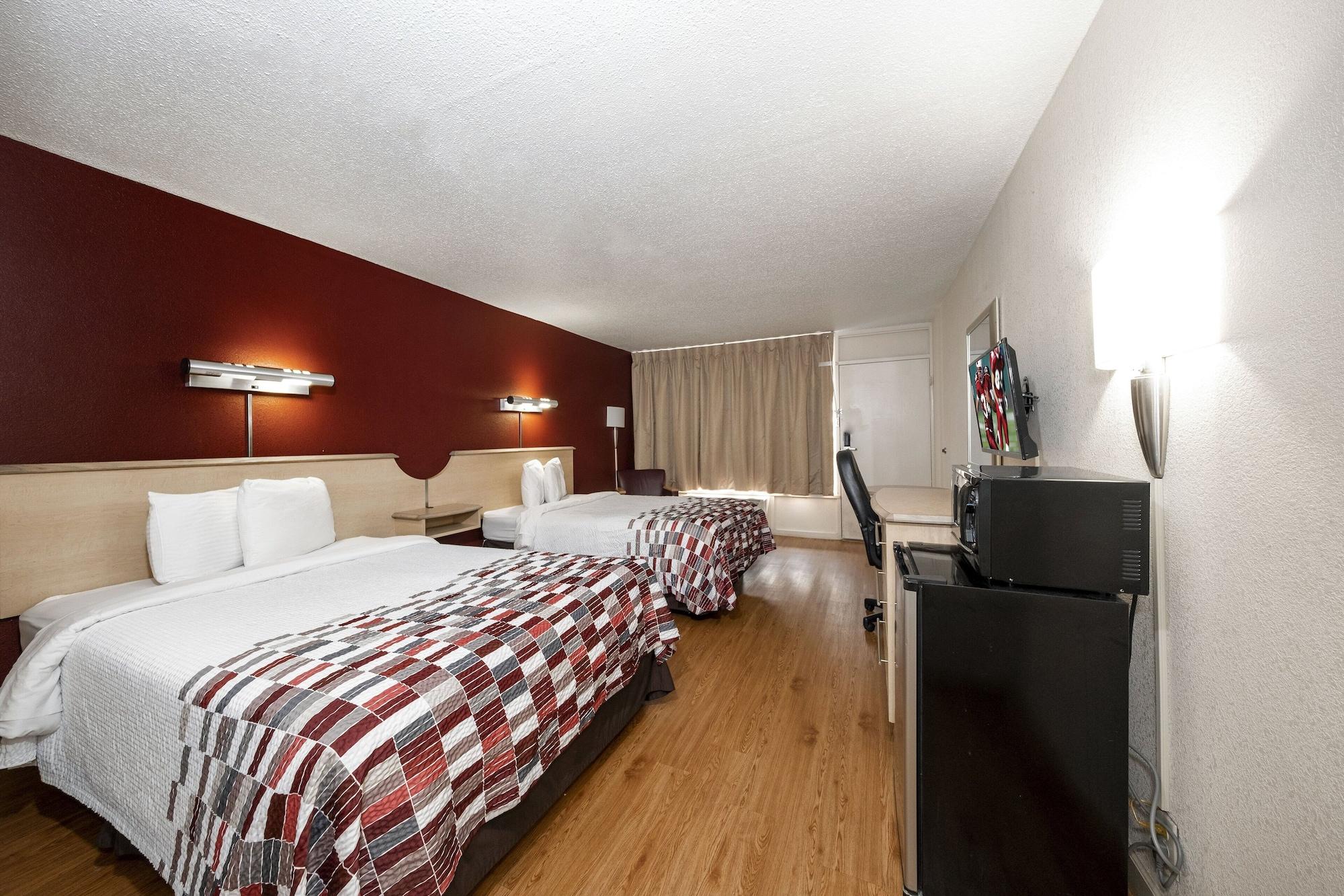 Red Roof Inn & Suites Wytheville Eksteriør billede