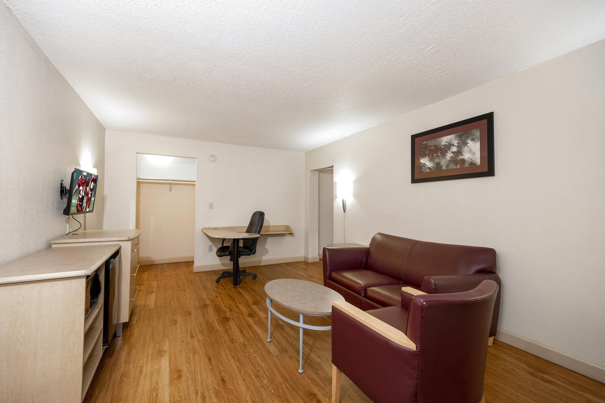 Red Roof Inn & Suites Wytheville Eksteriør billede