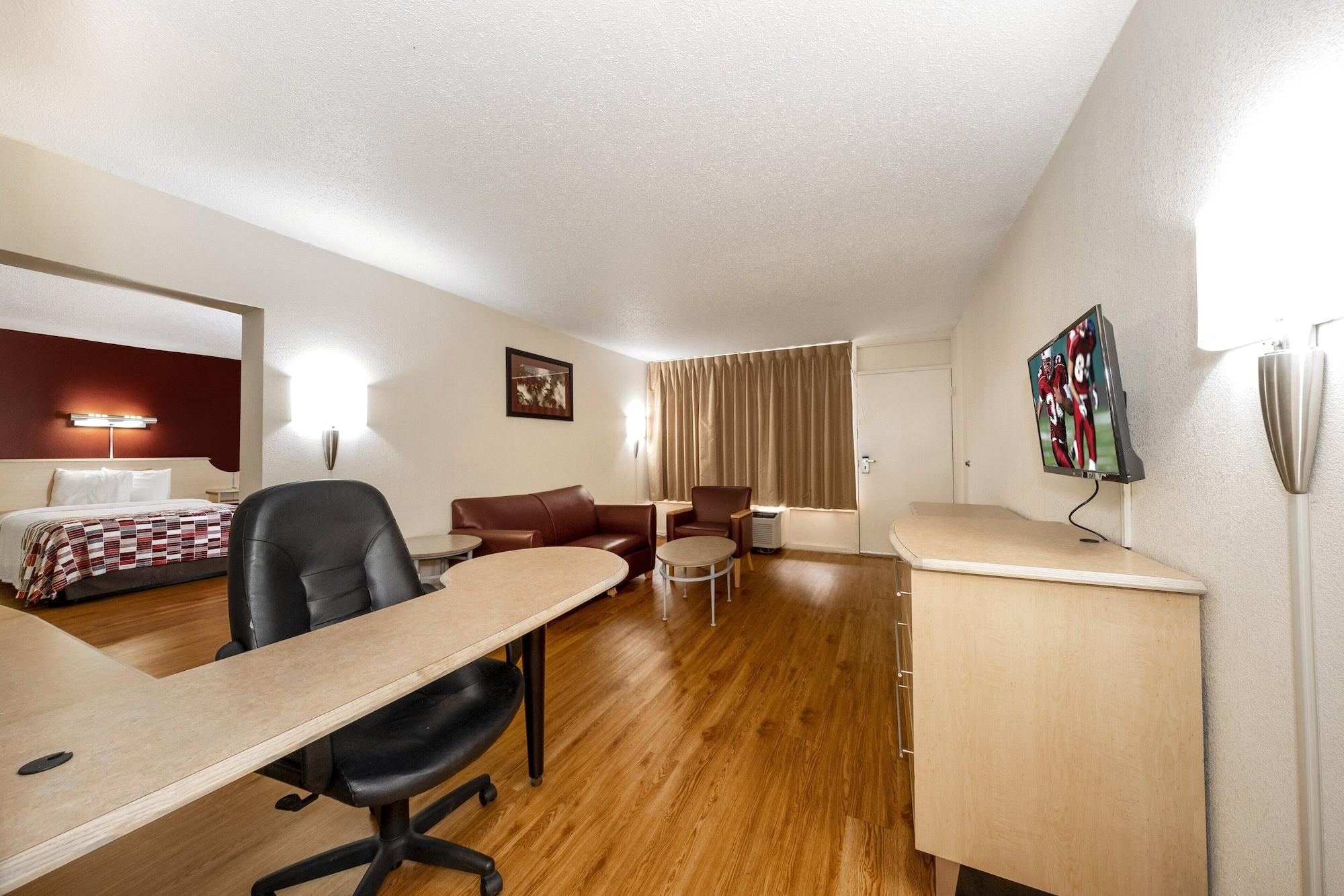 Red Roof Inn & Suites Wytheville Eksteriør billede