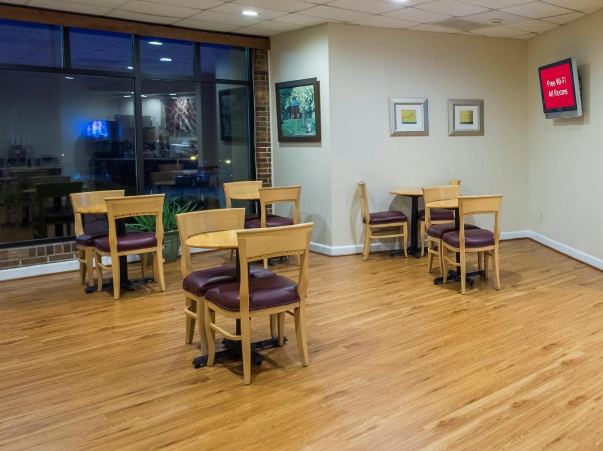 Red Roof Inn & Suites Wytheville Eksteriør billede